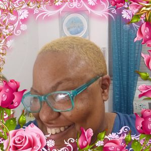 Meet your Posher, Ayanna